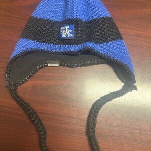 Columbia Black and Blue Knit Beanie UK colors EUC